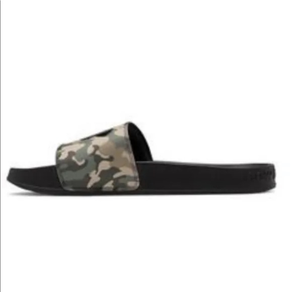 New Balance SMF200CP Men’s Camouflage Slides Sandals Black/ Green 16 - Picture 2 of 8